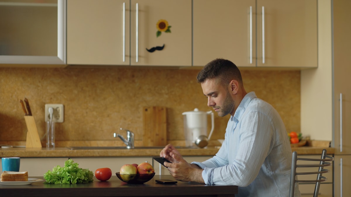 Expert nutrition guidance for men over 40